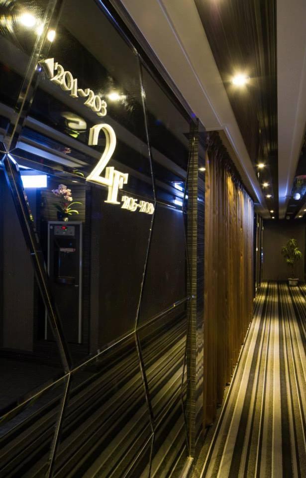 Milord Boutique Hotel Kaohsiung Exterior photo